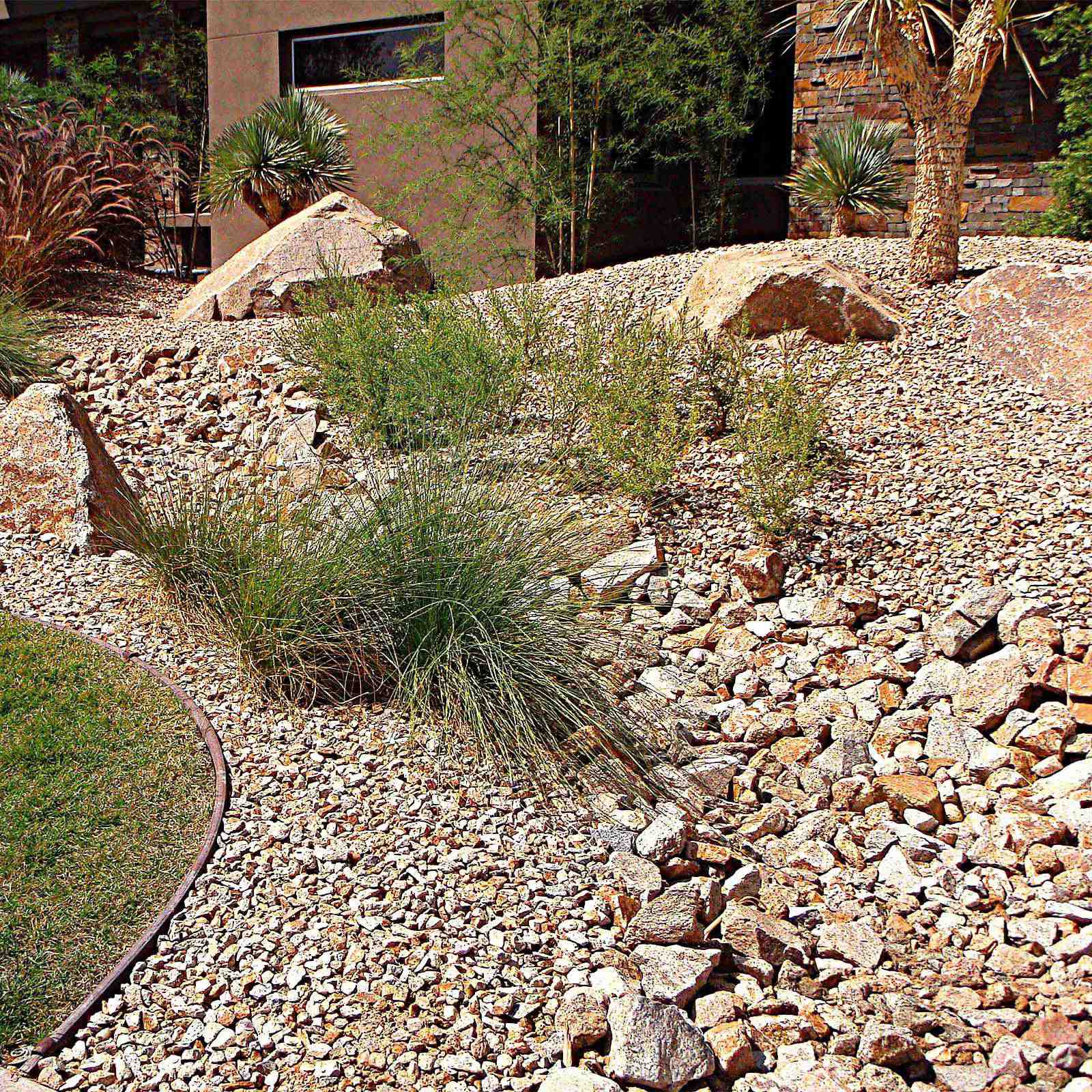 Xeriscape Landscaping Rocks| American Stone